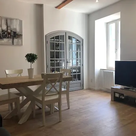 Duplex 8 Personnes Proche Telecabines Lägenhet